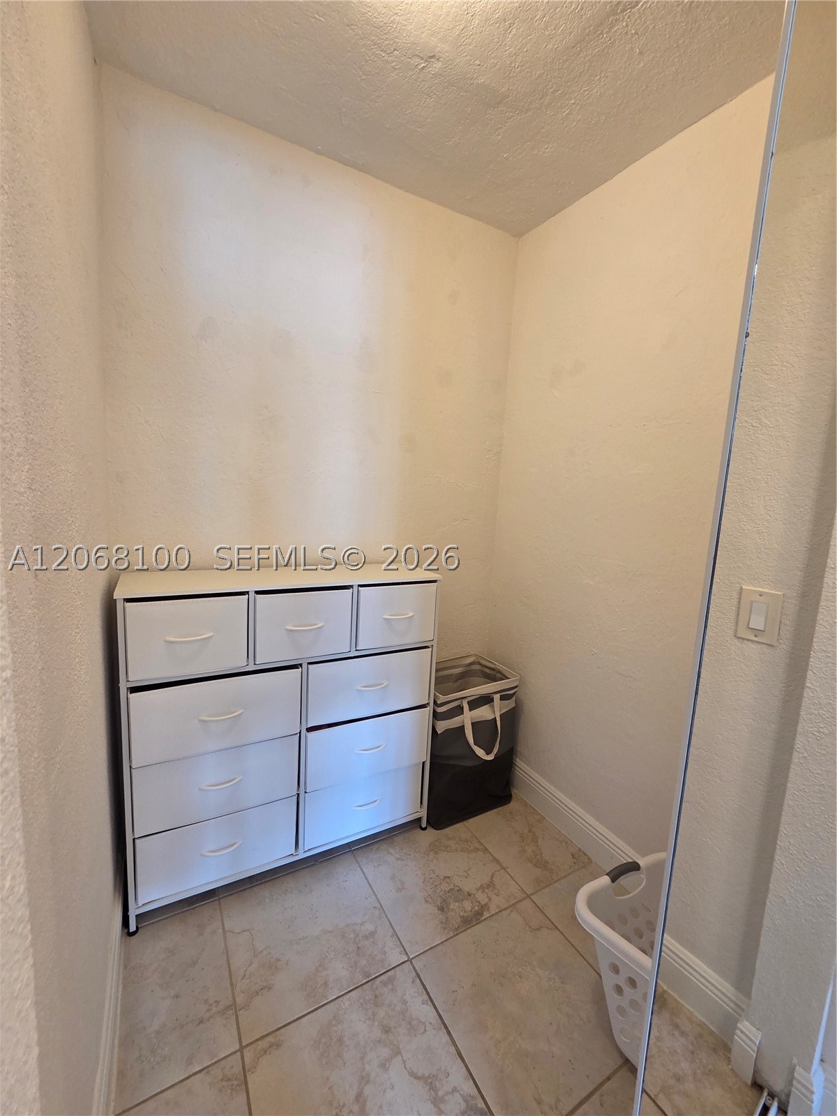 7401 SW 82nd St #201S, Miami FL 33143