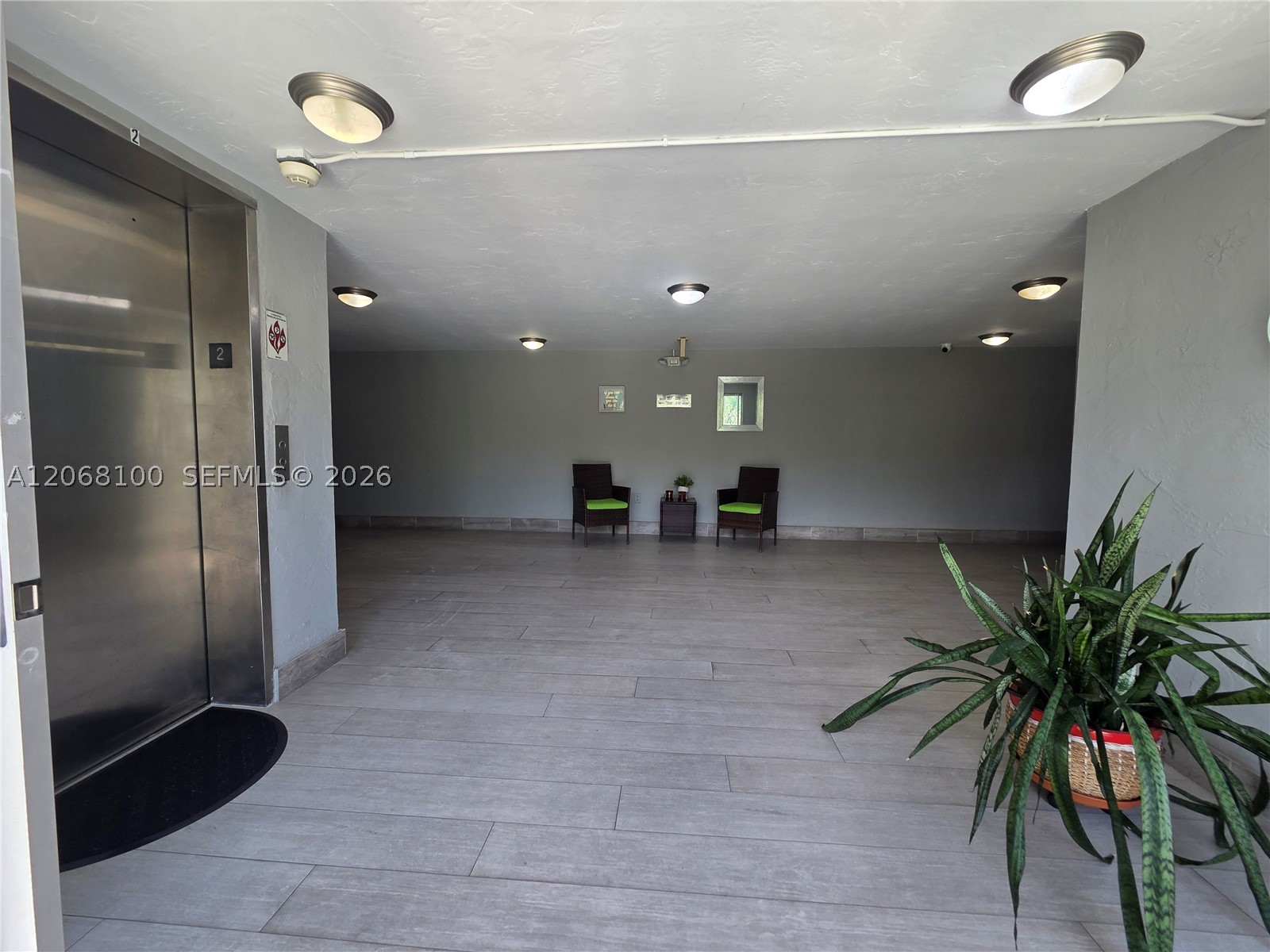 7401 SW 82nd St #201S, Miami FL 33143