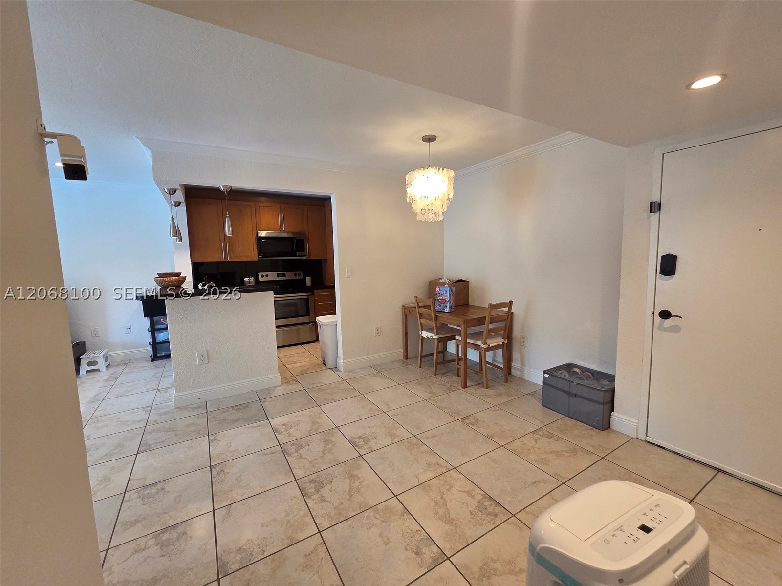 7401 SW 82nd St #201S, Miami FL 33143
