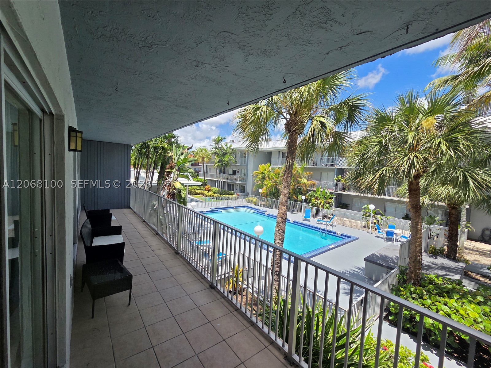 7401 SW 82nd St #201S, Miami FL 33143