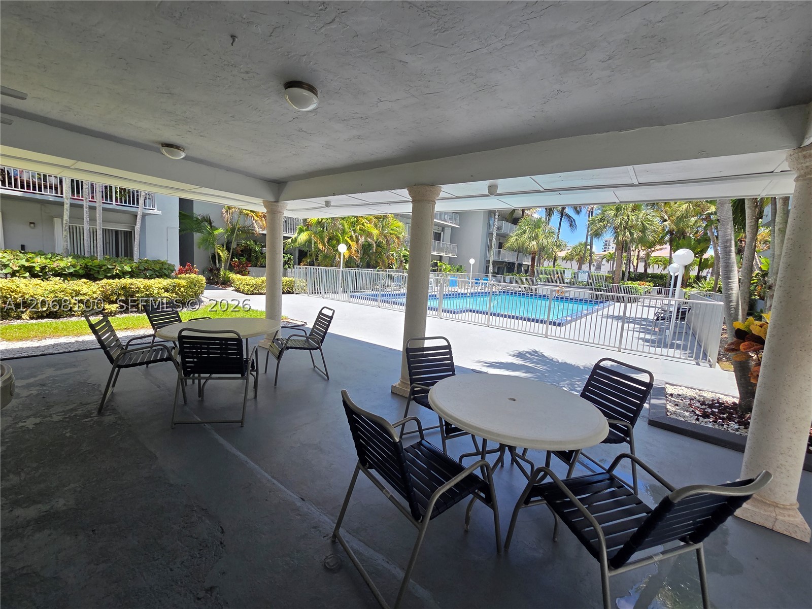 7401 SW 82nd St #201S, Miami FL 33143