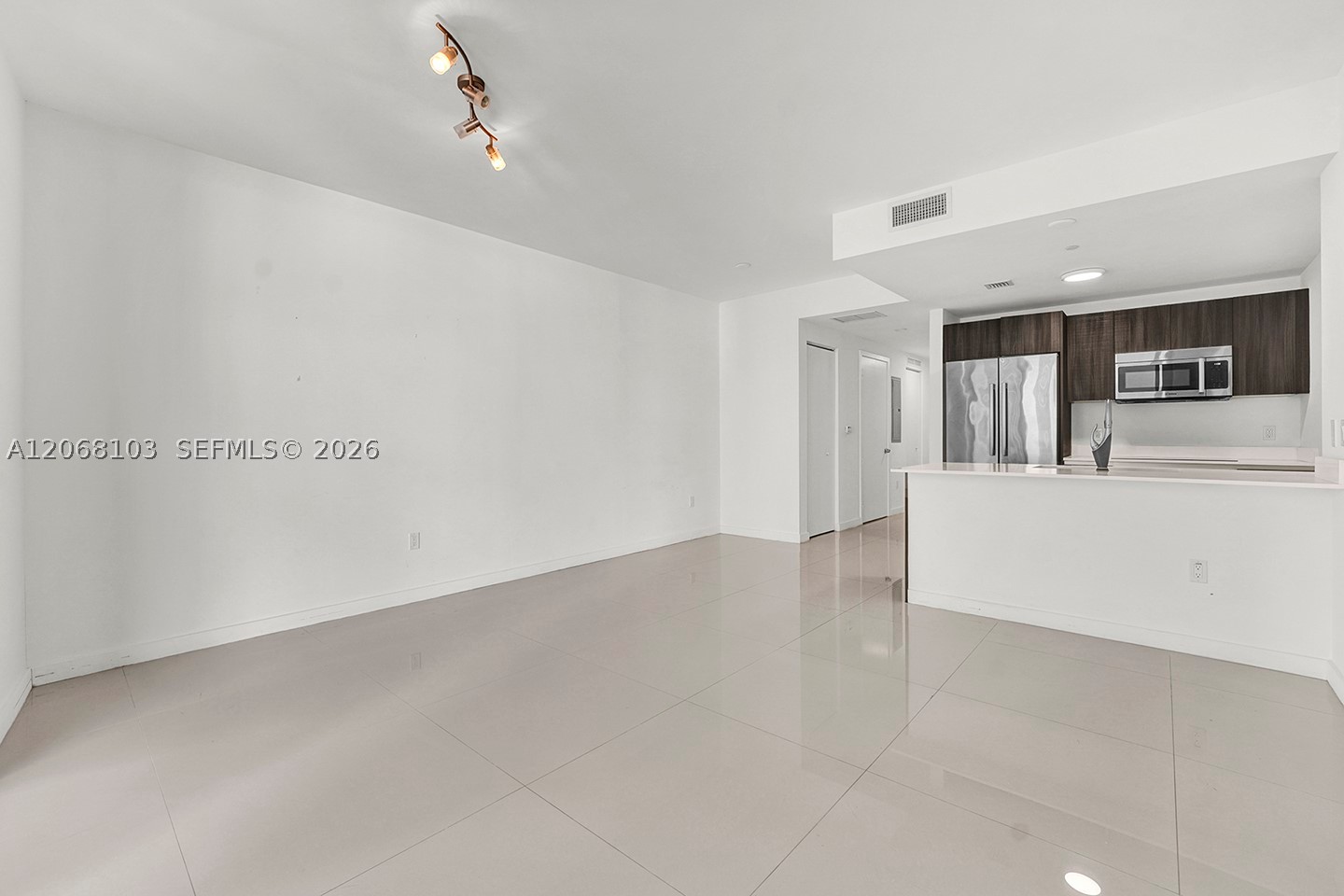 488 NE 18th St #3105, Miami FL 33132