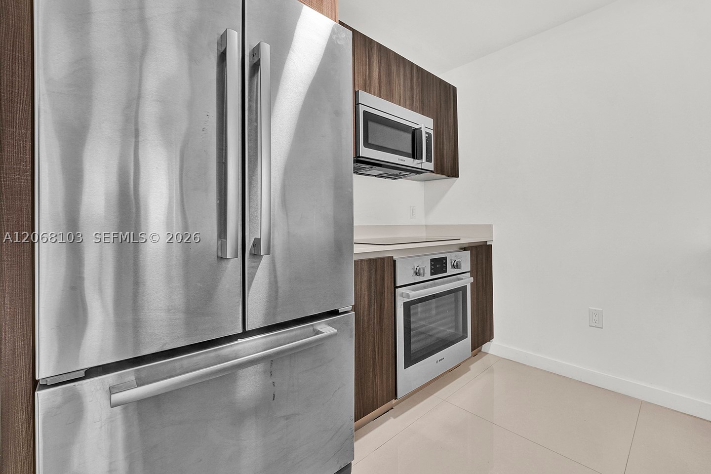 488 NE 18th St #3105, Miami FL 33132