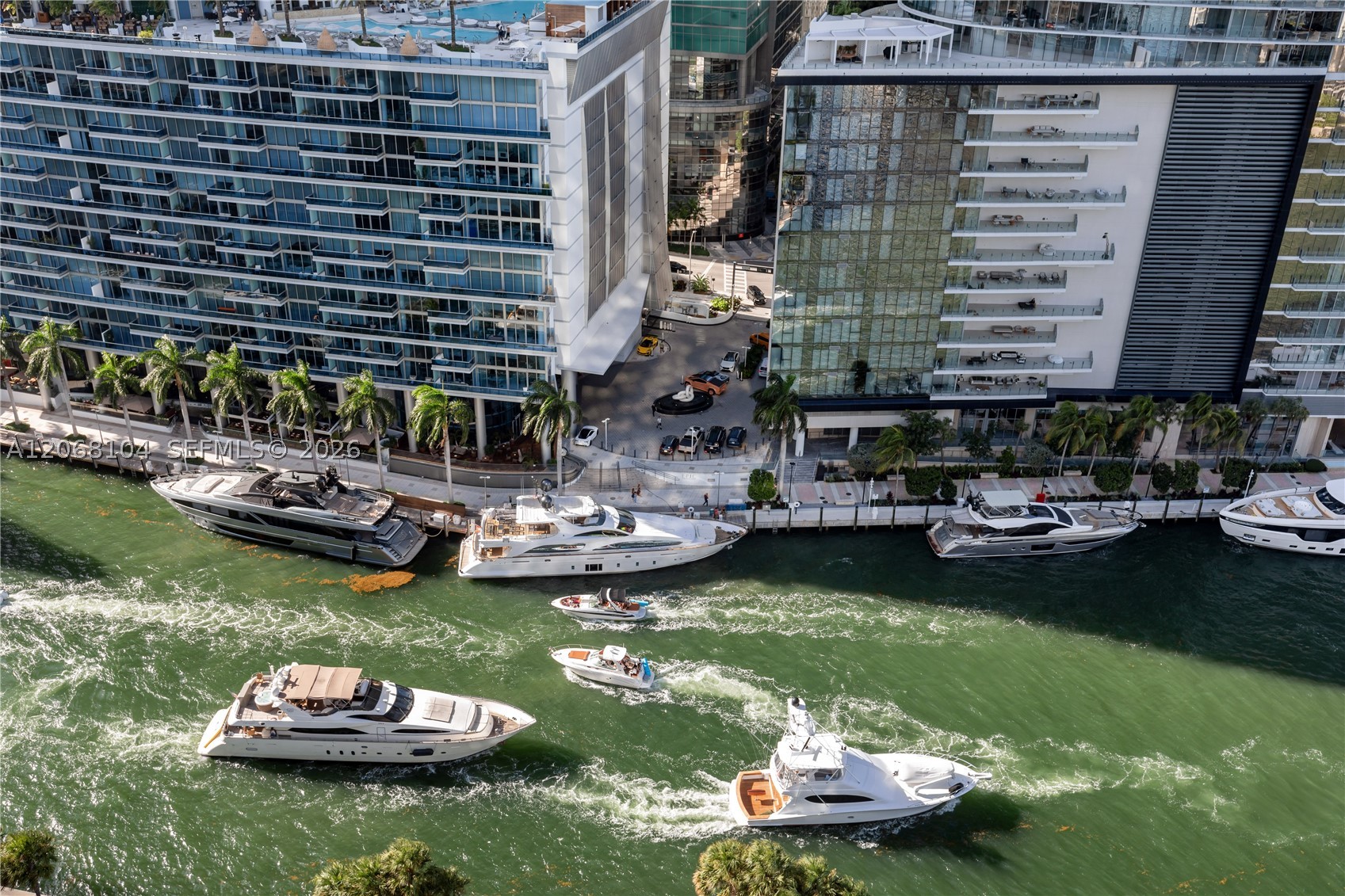 465 Brickell Ave #2504, Miami FL 33131