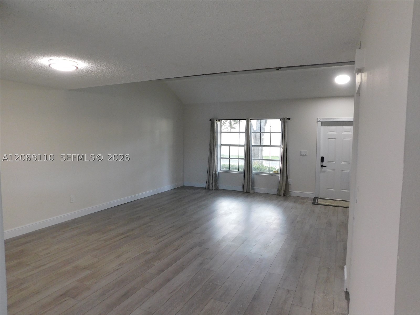 12164 SW 52nd Pl, Cooper City FL 33330