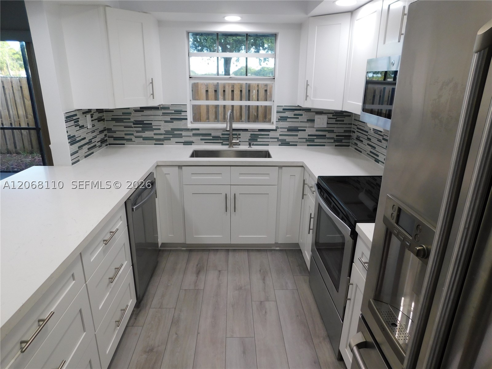 12164 SW 52nd Pl, Cooper City FL 33330