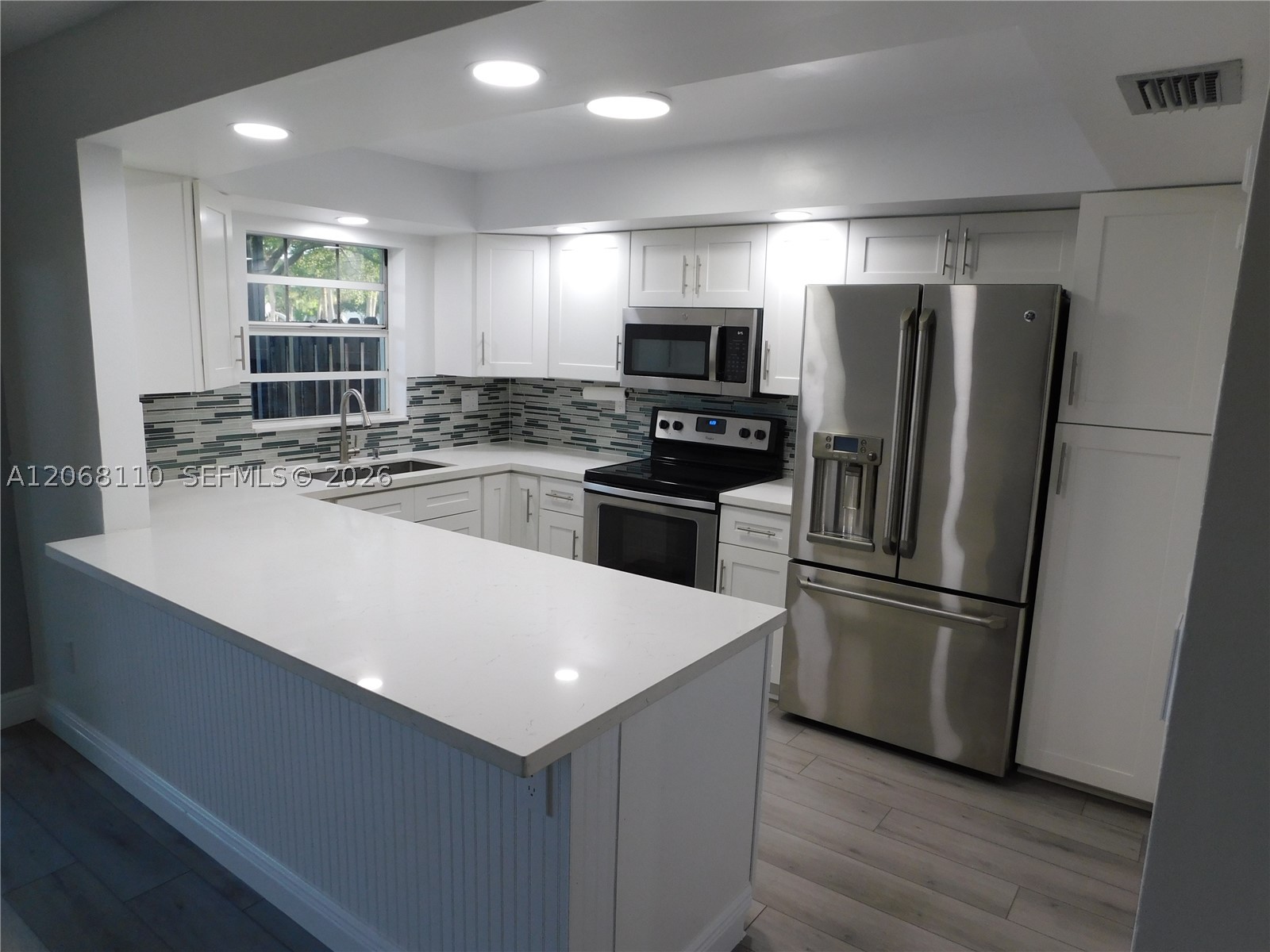 12164 SW 52nd Pl, Cooper City FL 33330