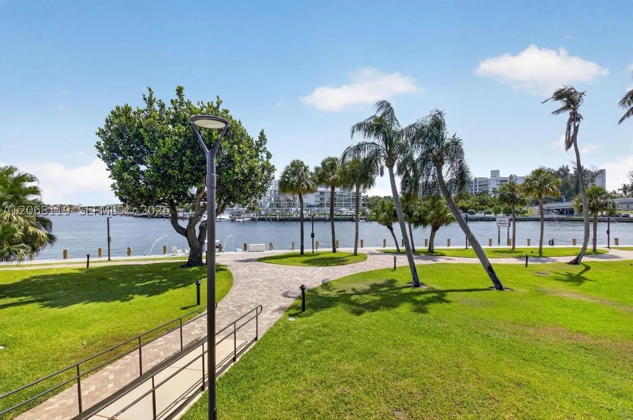 901 E Camino Real #7D, Boca Raton FL 33432