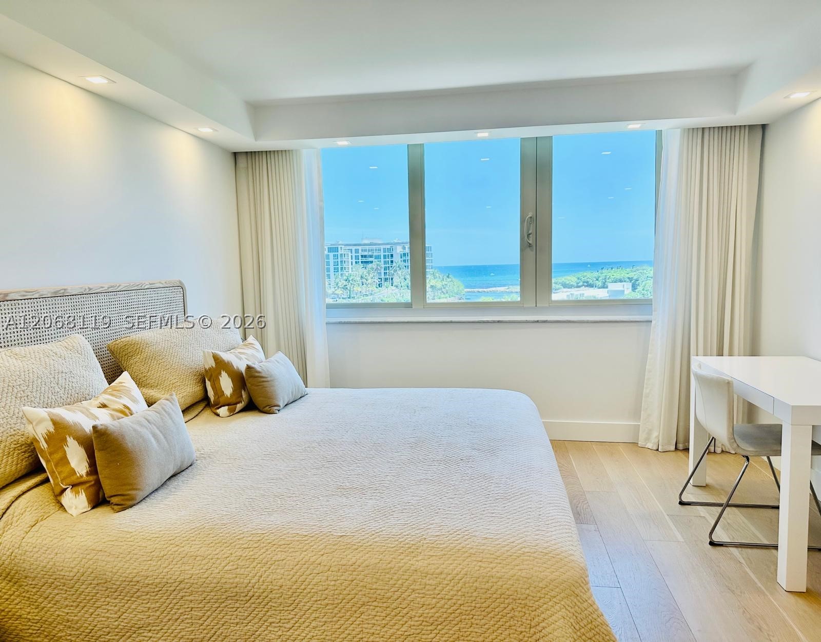 901 E Camino Real #7D, Boca Raton FL 33432