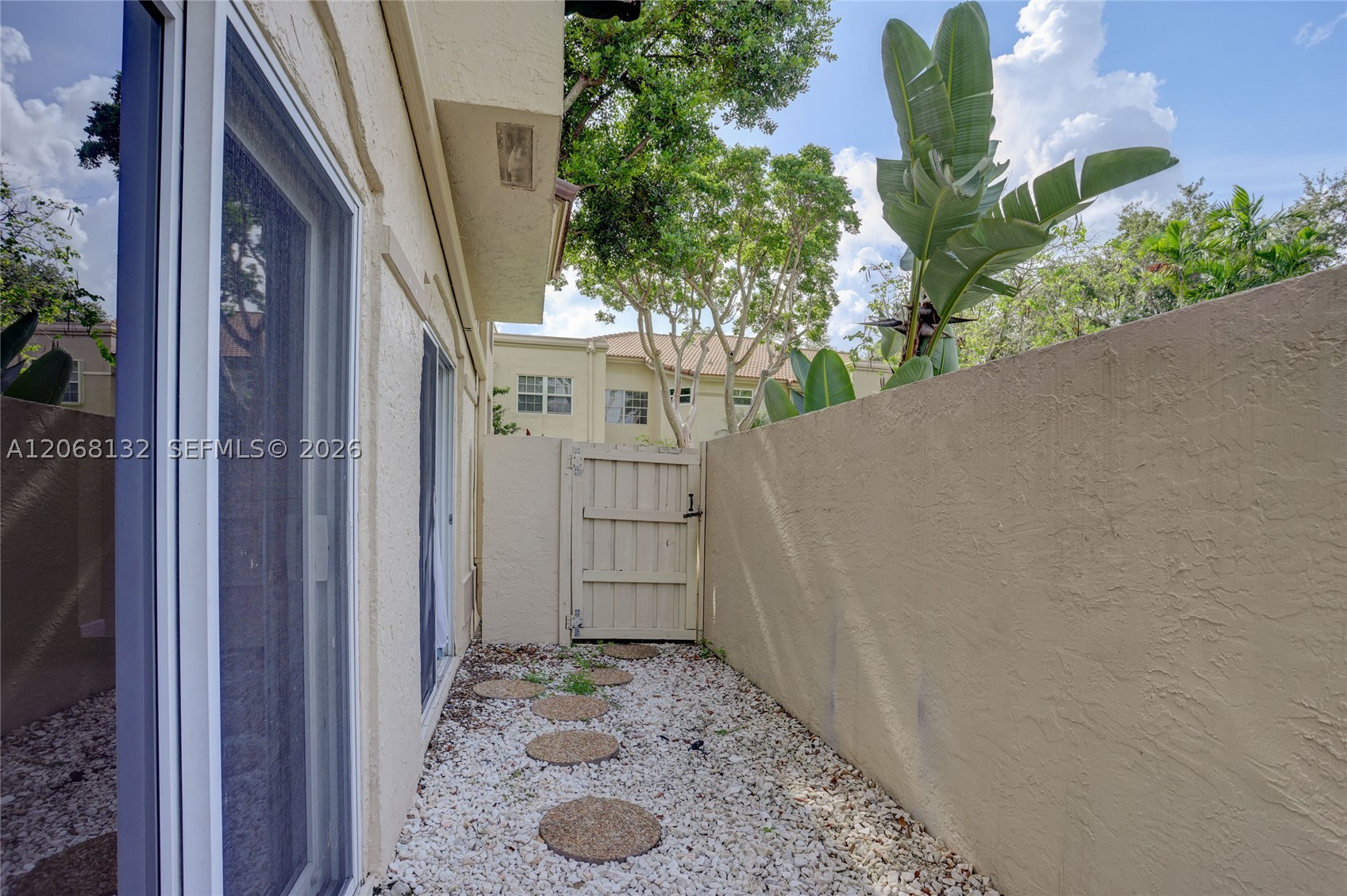 6659 Via Regina #7, Boca Raton FL 33433