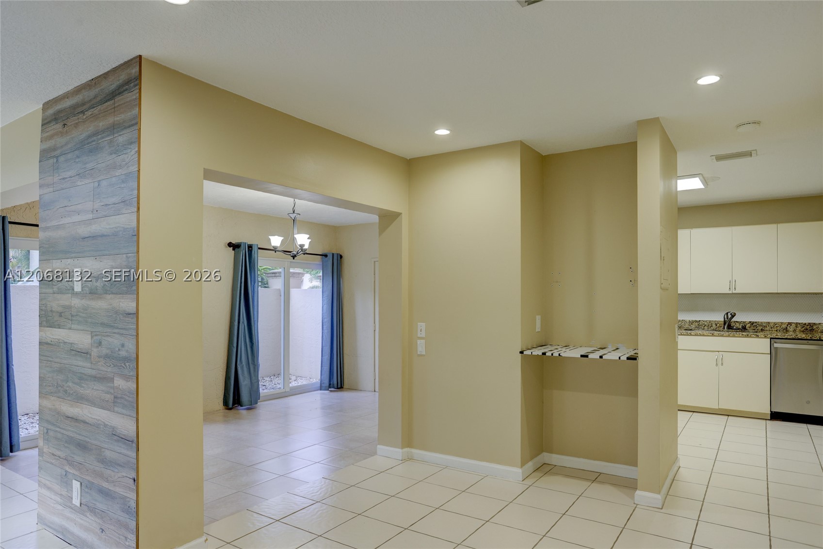 6659 Via Regina #7, Boca Raton FL 33433