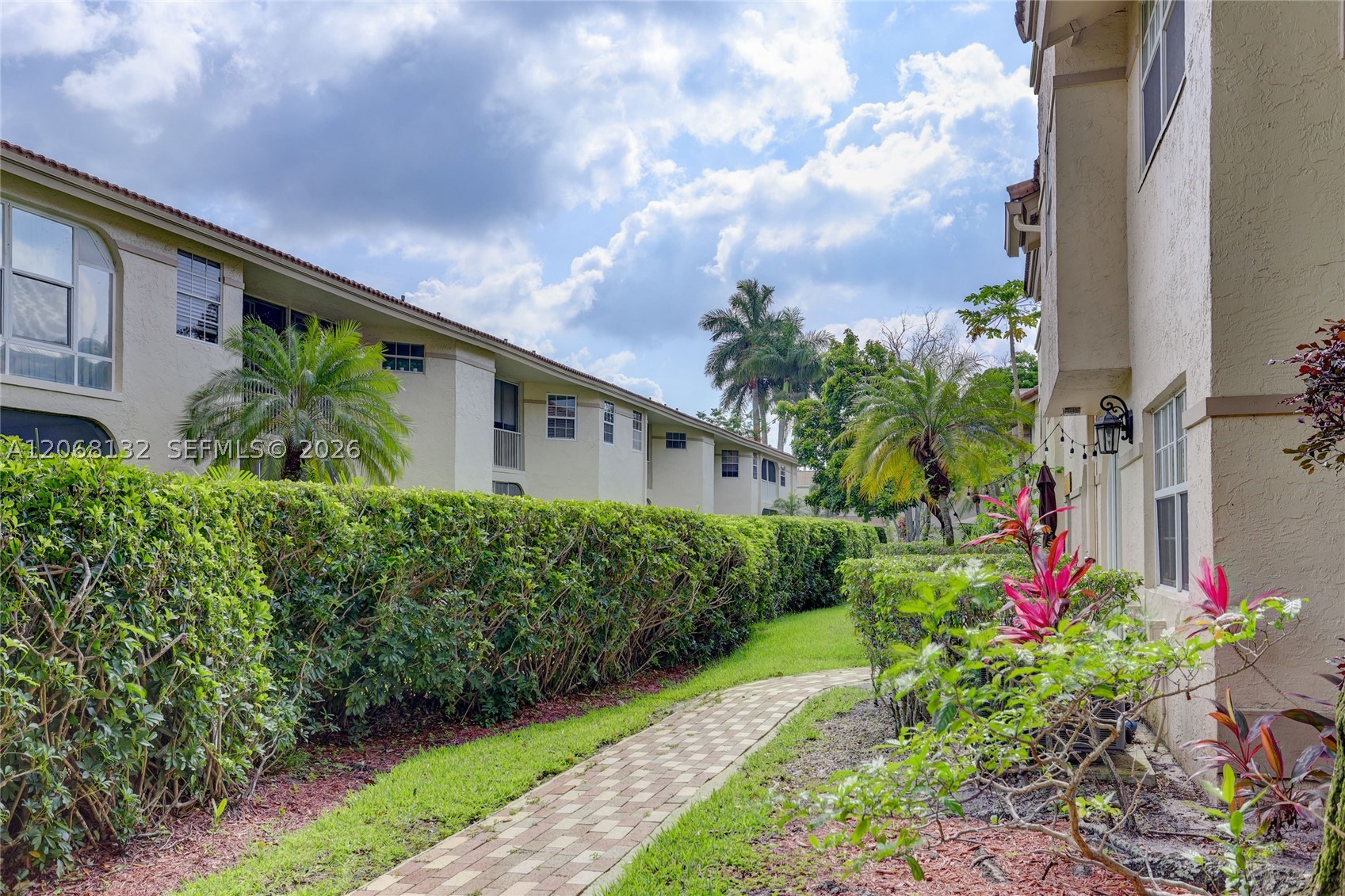6659 Via Regina #7, Boca Raton FL 33433