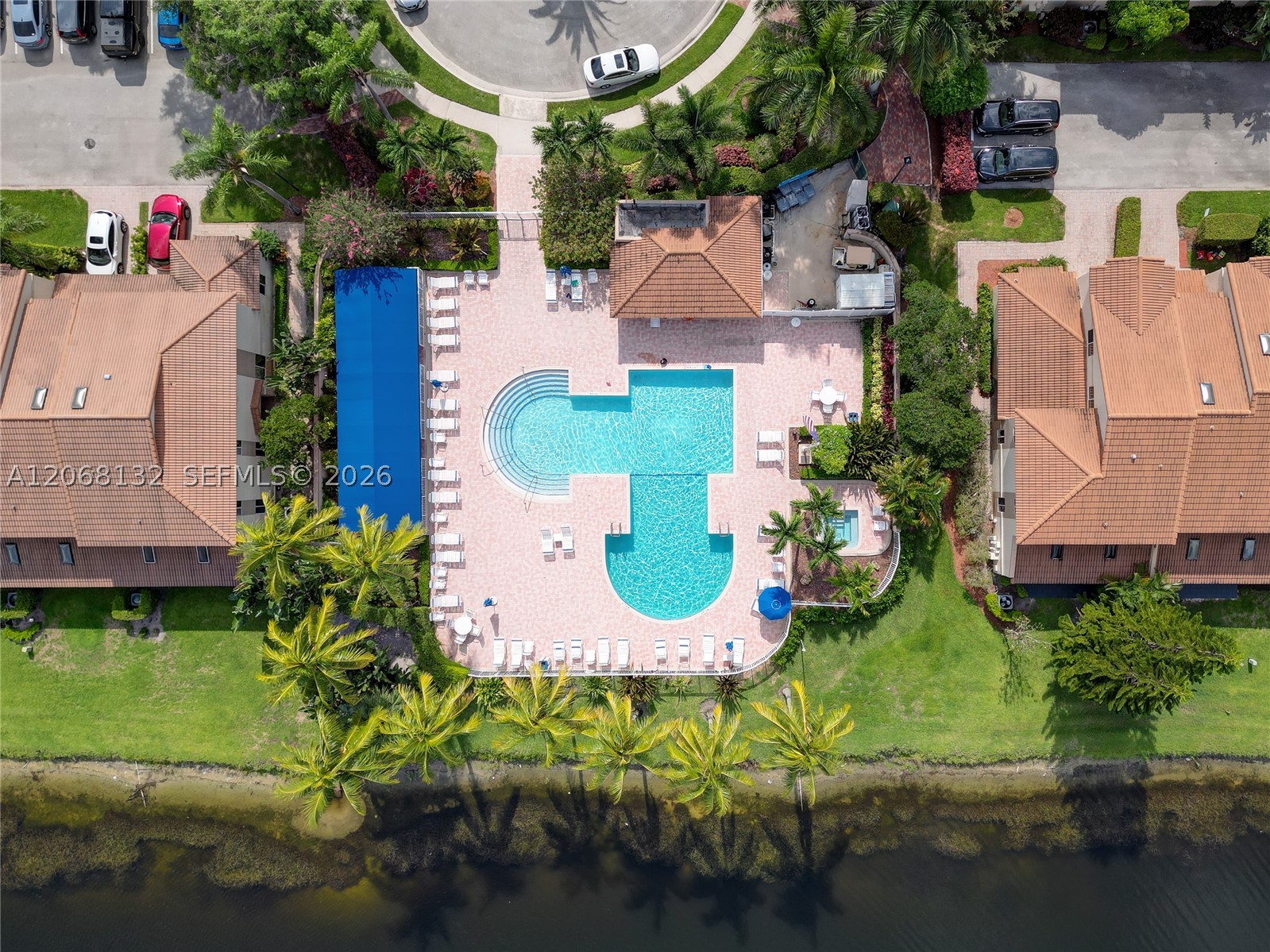 6659 Via Regina #7, Boca Raton FL 33433