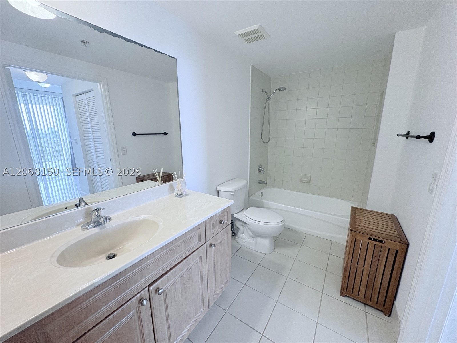 2600 SW 27th Ave #1004, Miami FL 33133