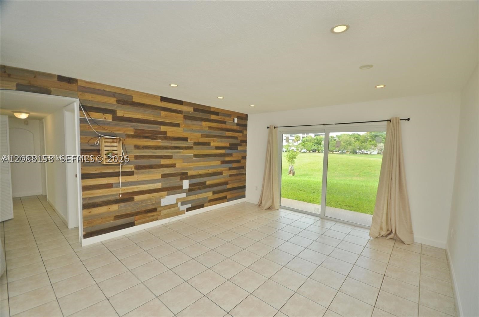 7440 Miami Lakes Dr #F101, Miami Lakes FL 33014
