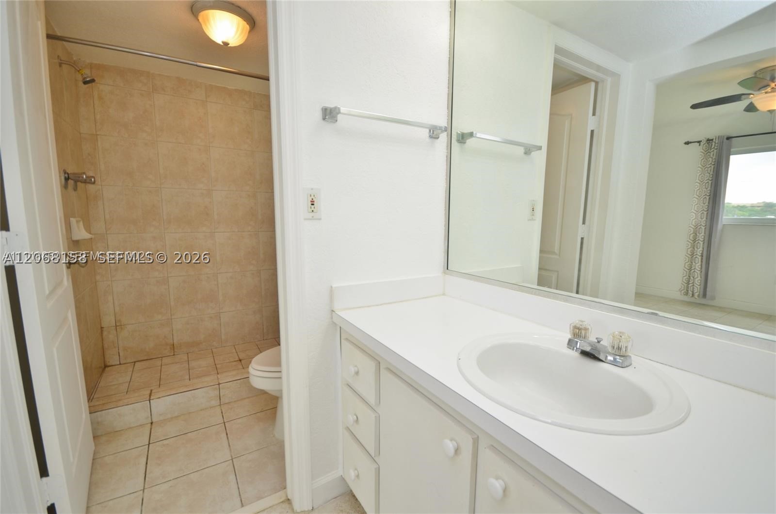 7440 Miami Lakes Dr #F101, Miami Lakes FL 33014