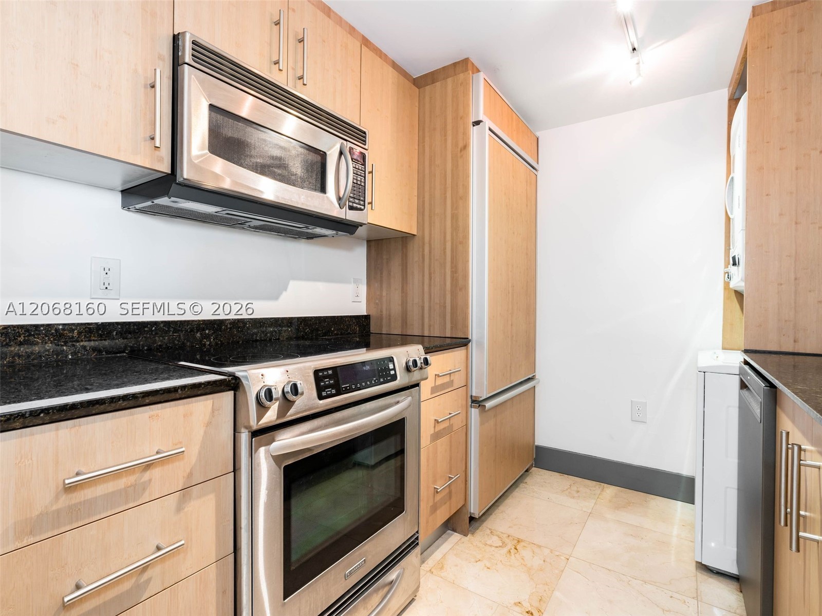 10275 Collins Ave #PH1506, Bal Harbour FL 33154