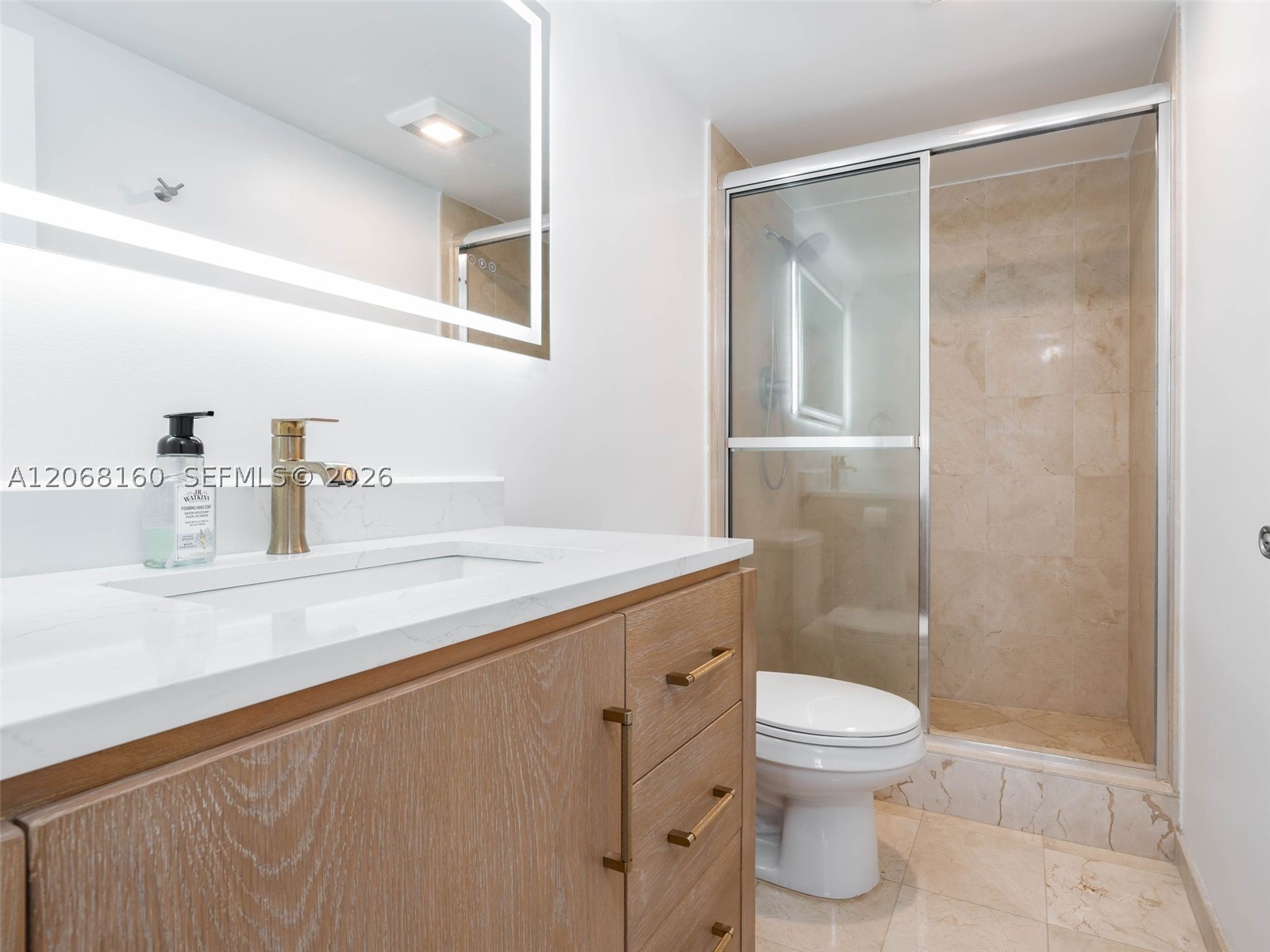 10275 Collins Ave #PH1506, Bal Harbour FL 33154