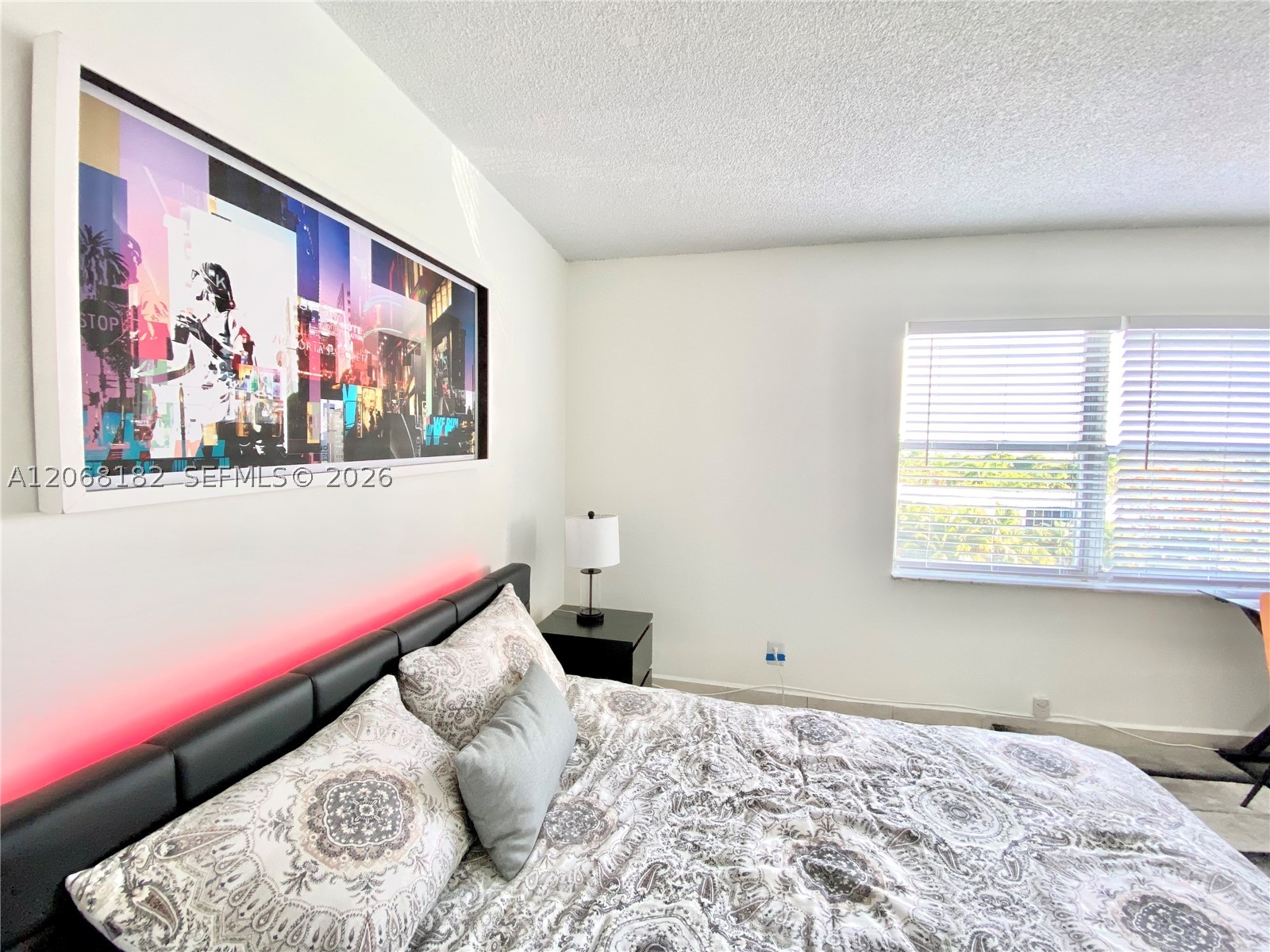 401 Golden Isles Dr #505, Hallandale Beach FL 33009
