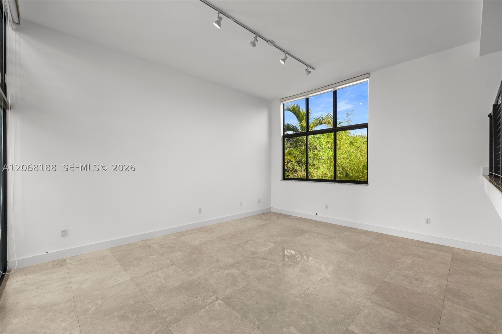 225 E Enid Dr #44, Key Biscayne FL 33149