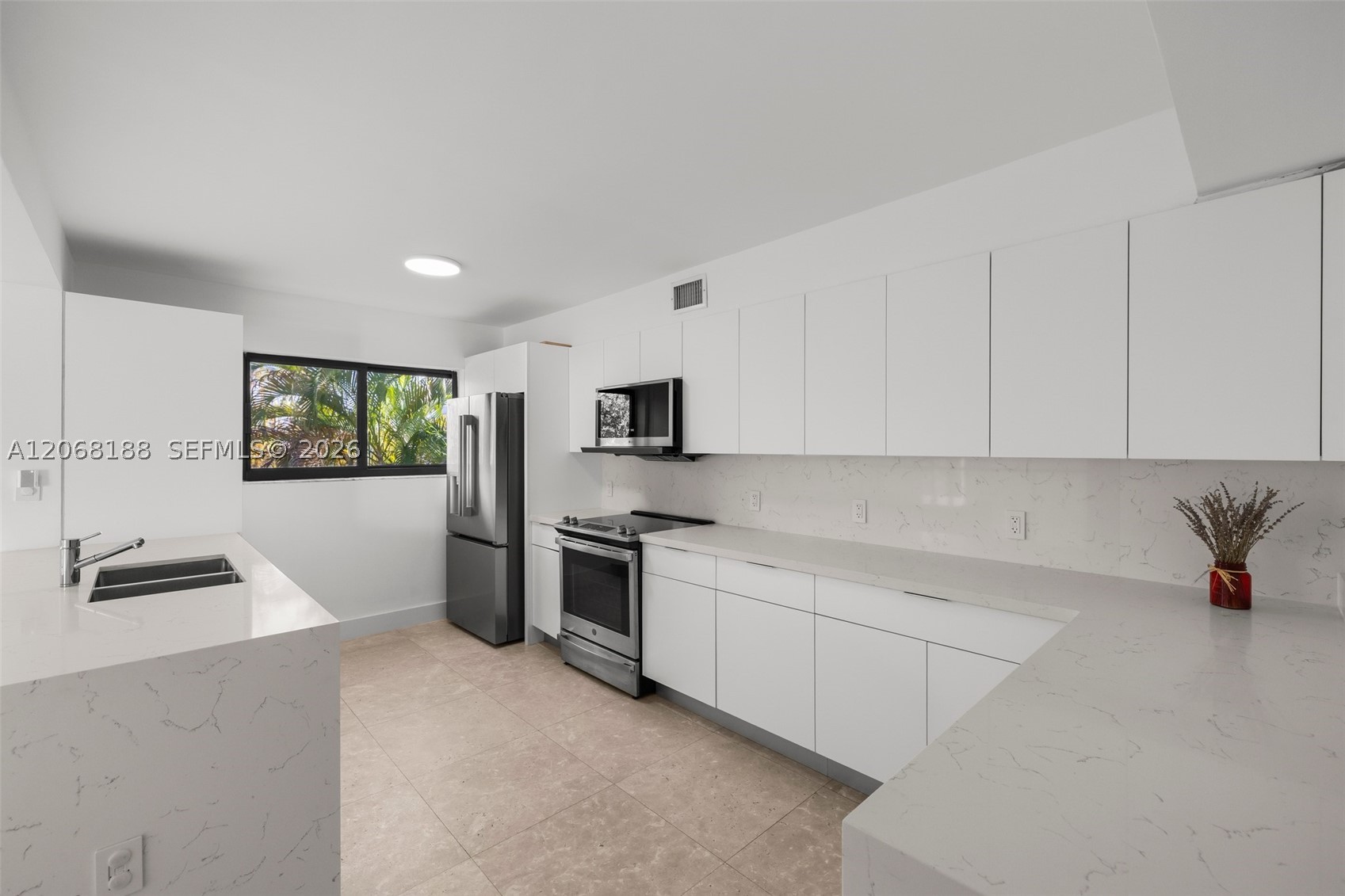 225 E Enid Dr #44, Key Biscayne FL 33149