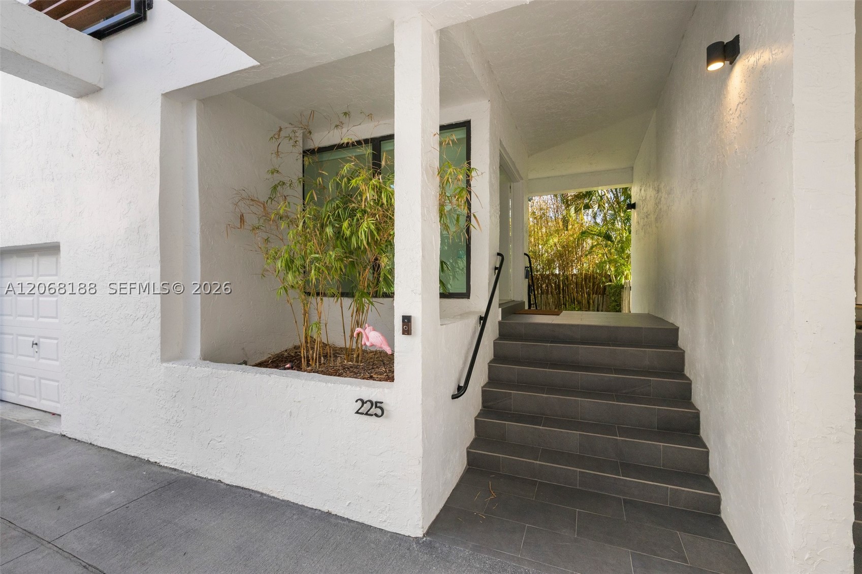 225 E Enid Dr #44, Key Biscayne FL 33149