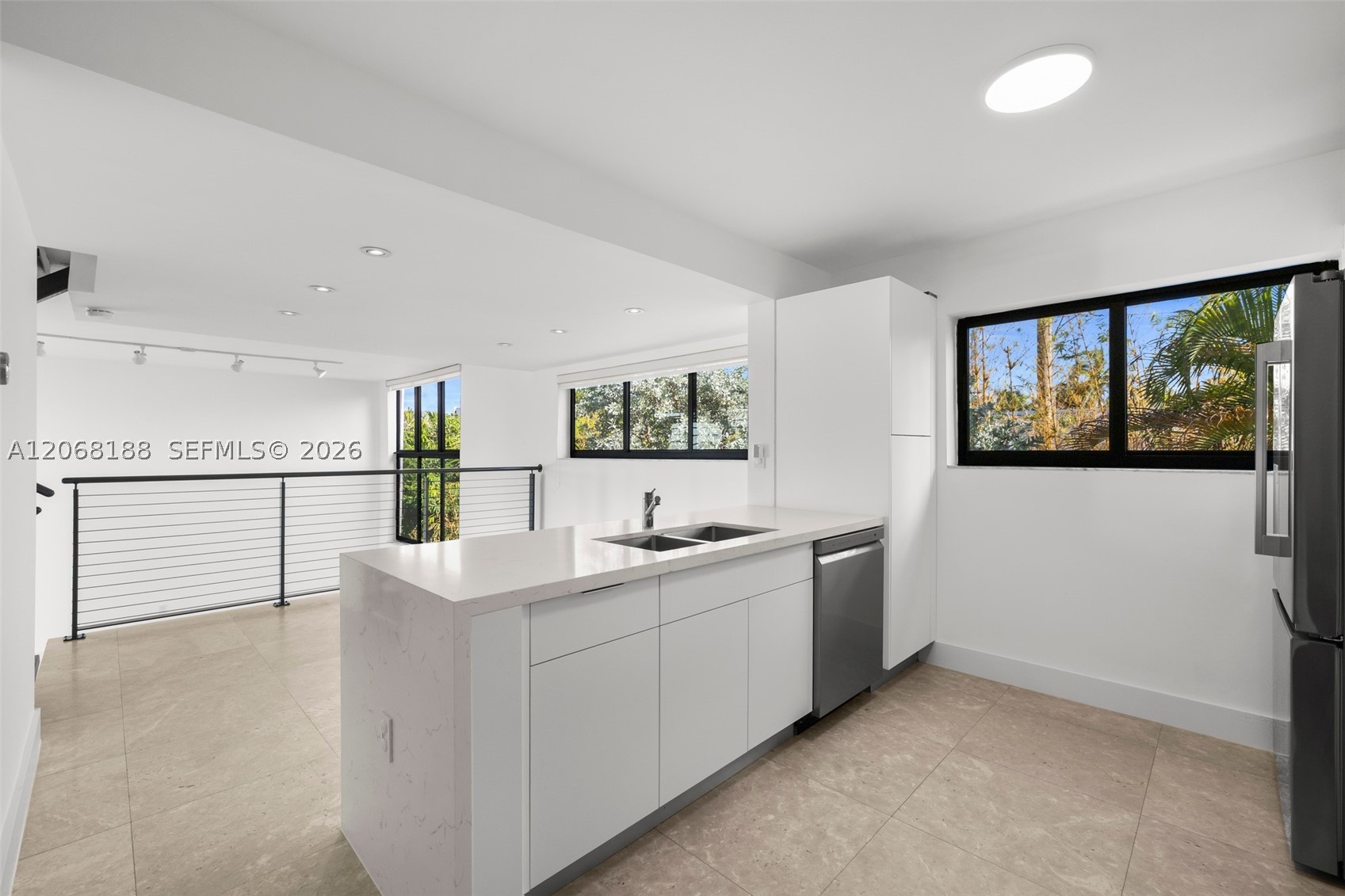 225 E Enid Dr #44, Key Biscayne FL 33149