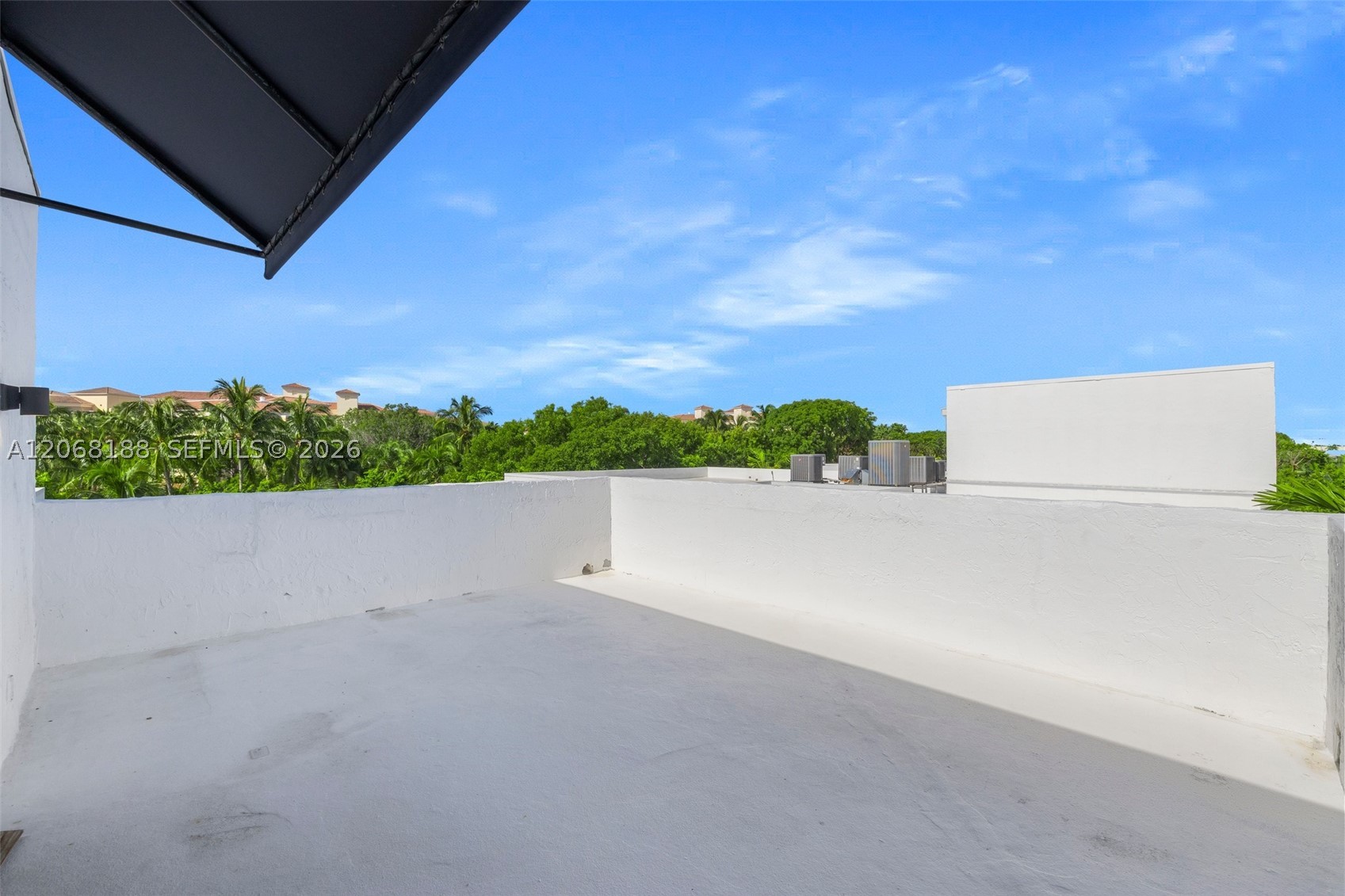 225 E Enid Dr #44, Key Biscayne FL 33149