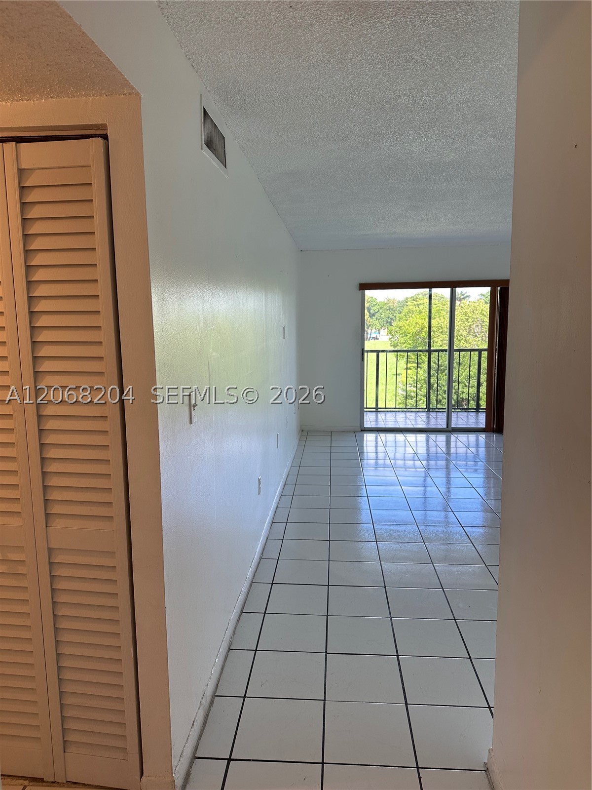 Miami FL 33174 - A12068204