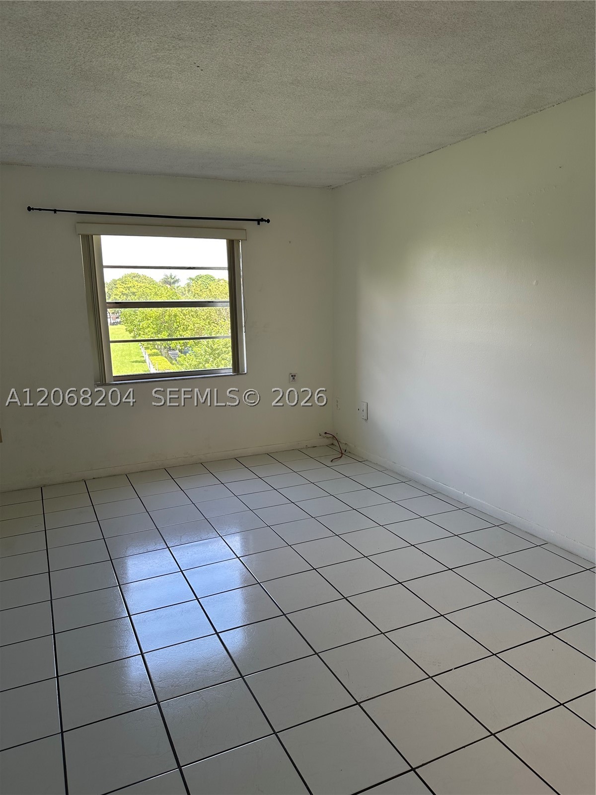 Miami FL 33174 - A12068204
