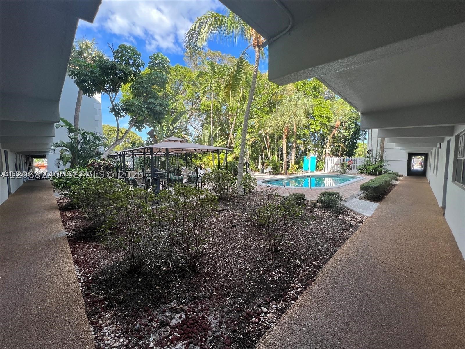 1407 NE 56th St #103, Fort Lauderdale FL 33334