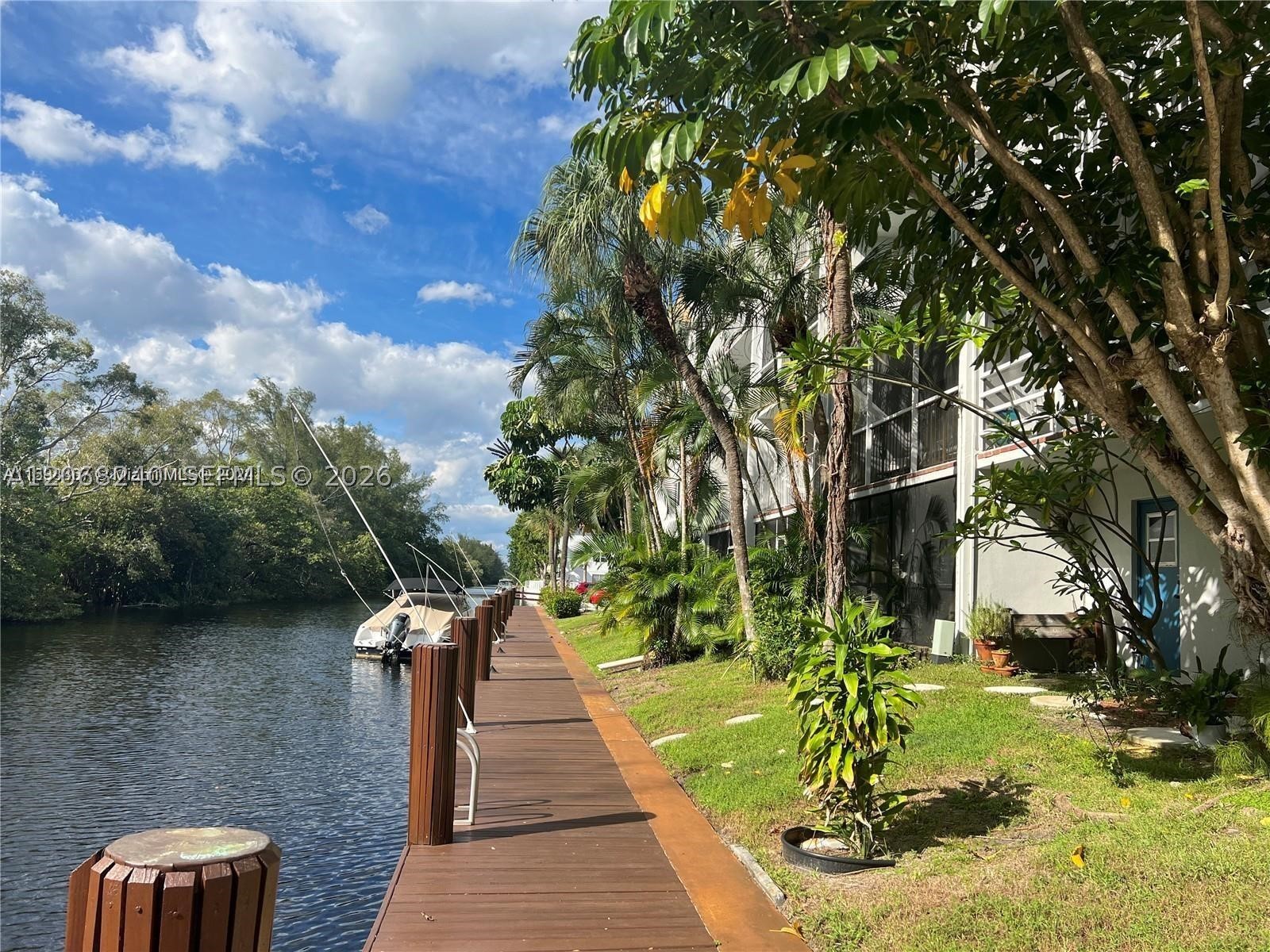 1407 NE 56th St #103, Fort Lauderdale FL 33334