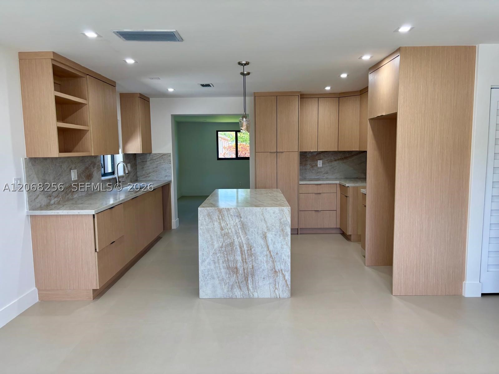 10821 SW 63rd St, Miami FL 33173