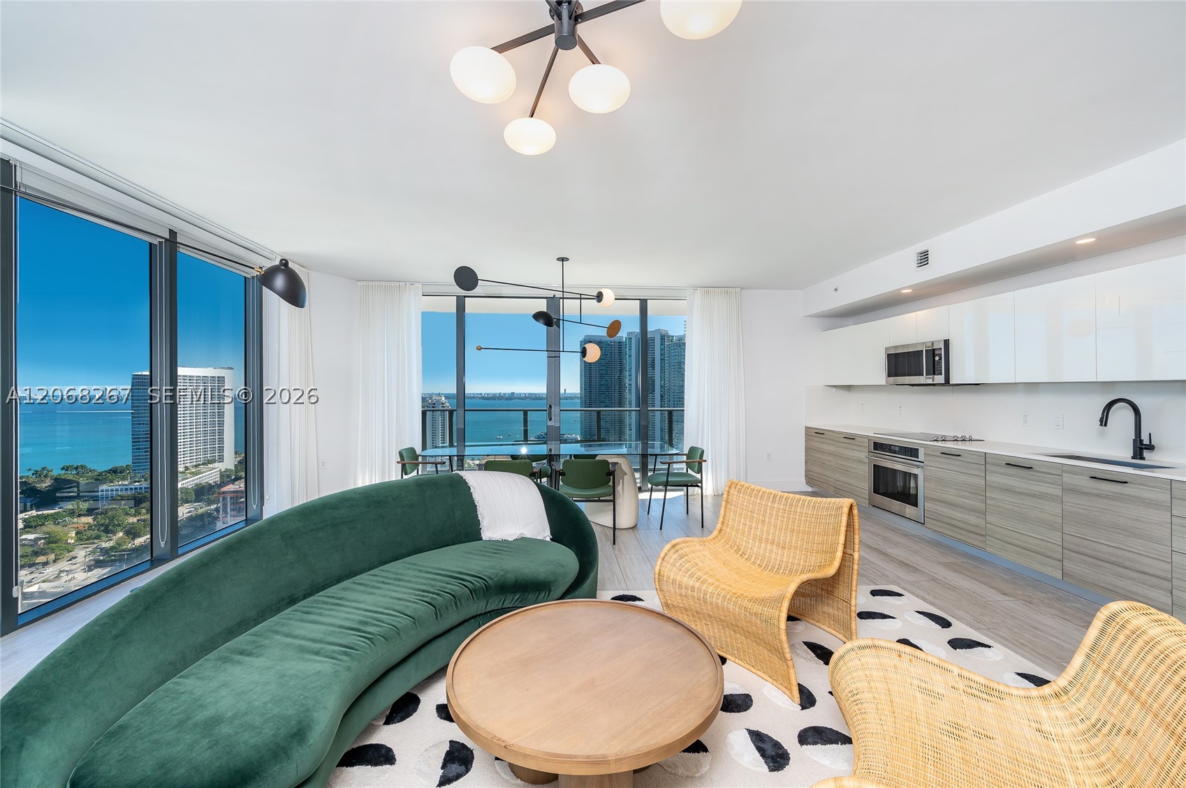 121 NE 34th St #3008, Miami FL 33137
