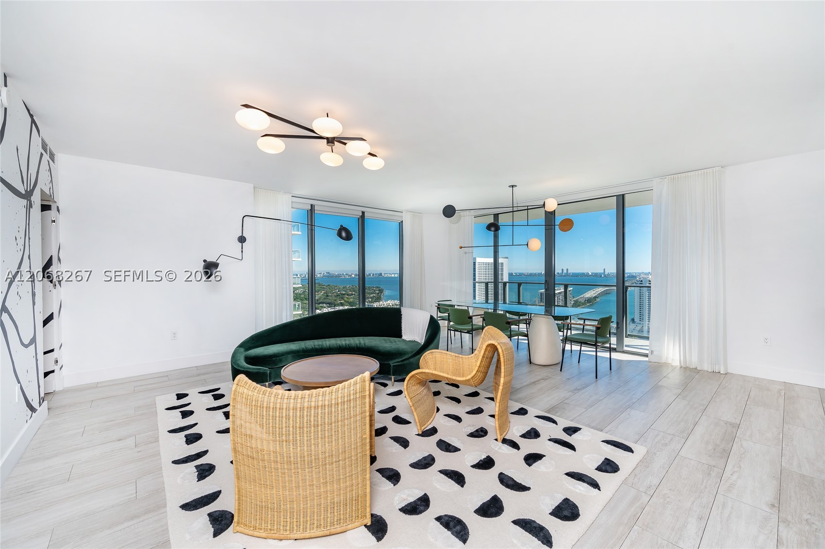 121 NE 34th St #3008, Miami FL 33137