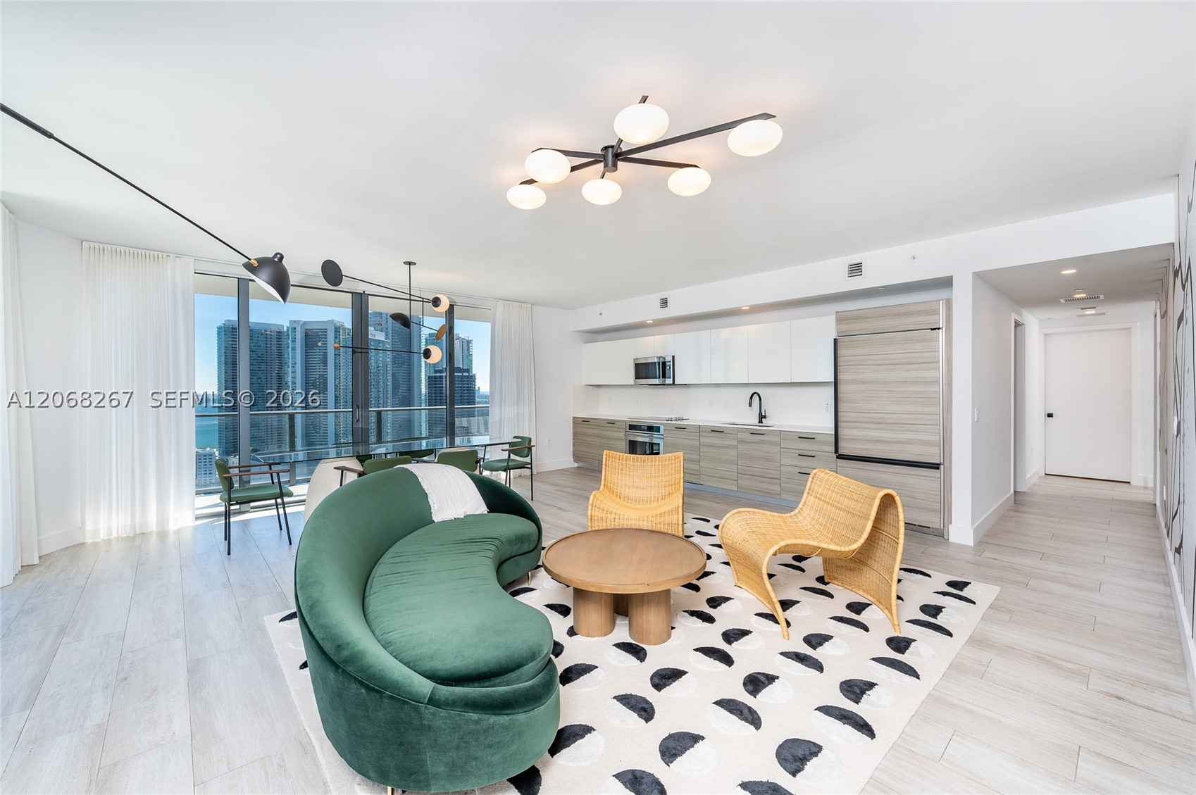 121 NE 34th St #3008, Miami FL 33137