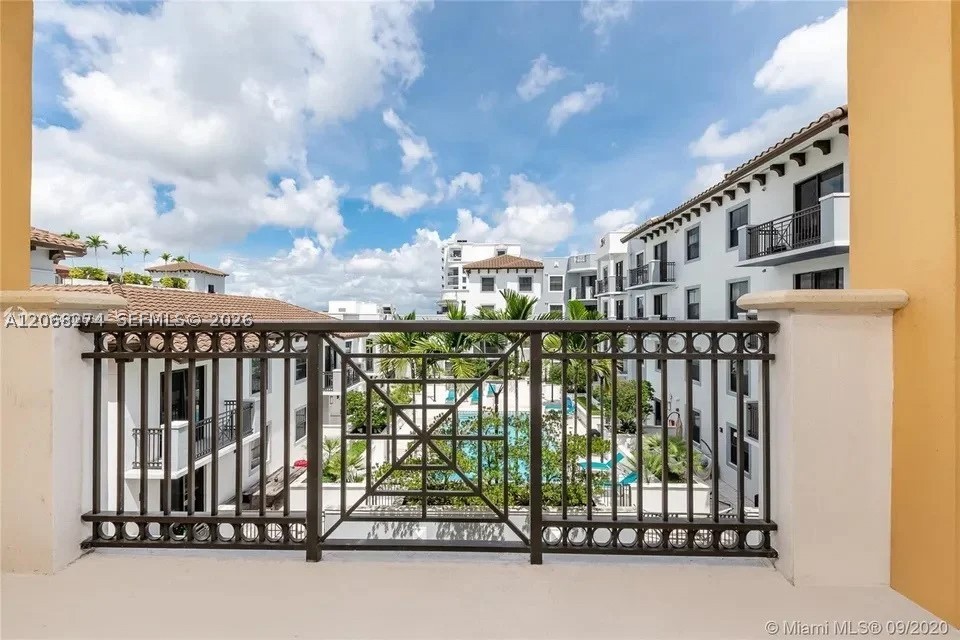 8390 SW 72nd Ave #521, Miami FL 33143
