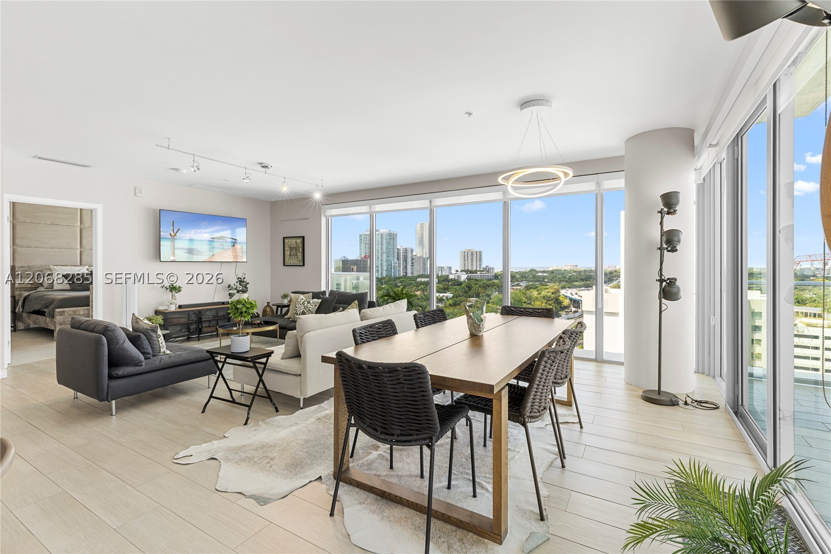 1600 SW 1st Ave #1202, Miami FL 33129