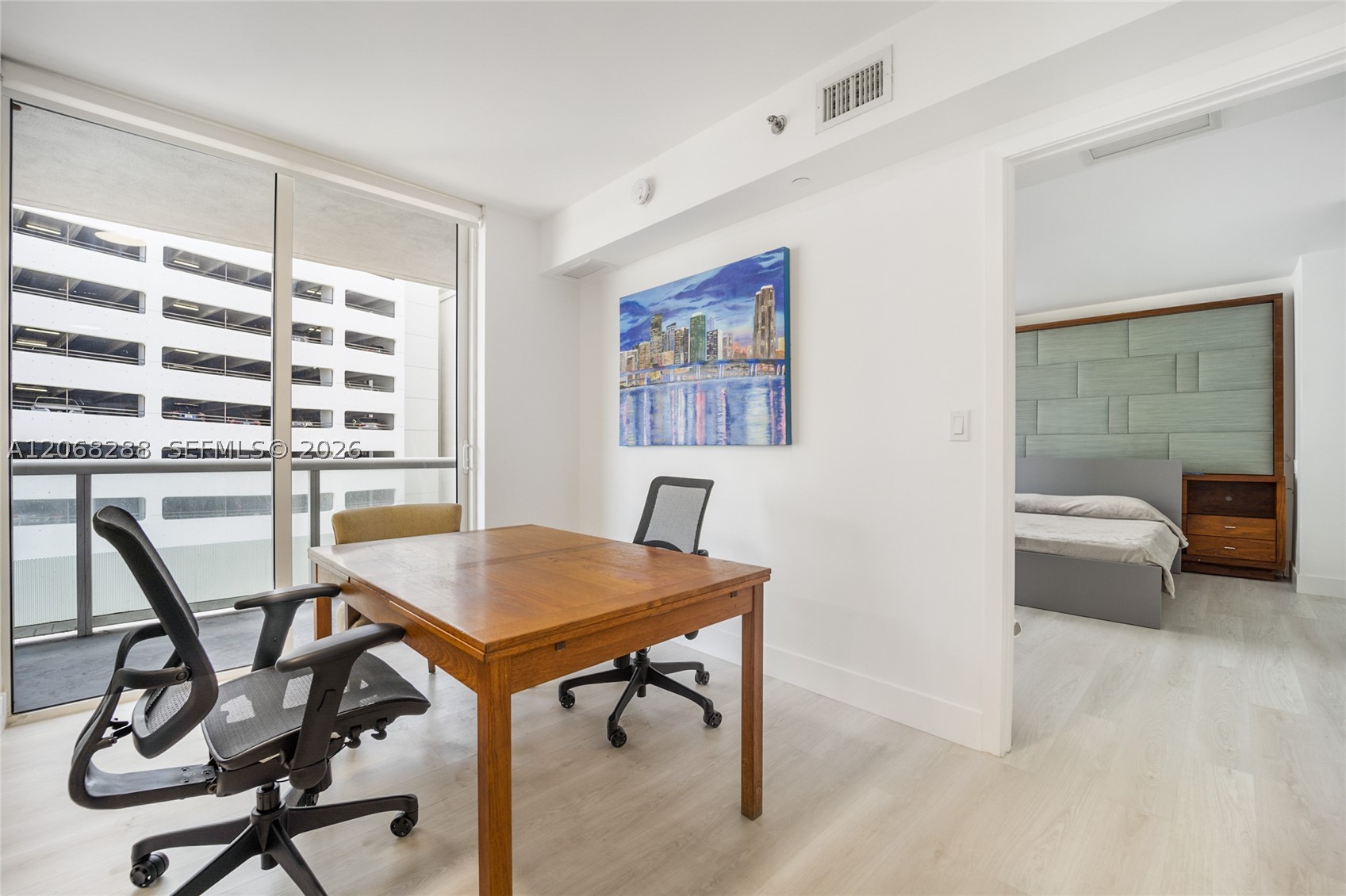 50 Biscayne Blvd #514, Miami FL 33132