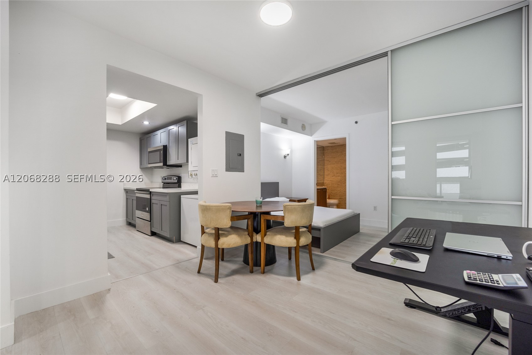 50 Biscayne Blvd #514, Miami FL 33132