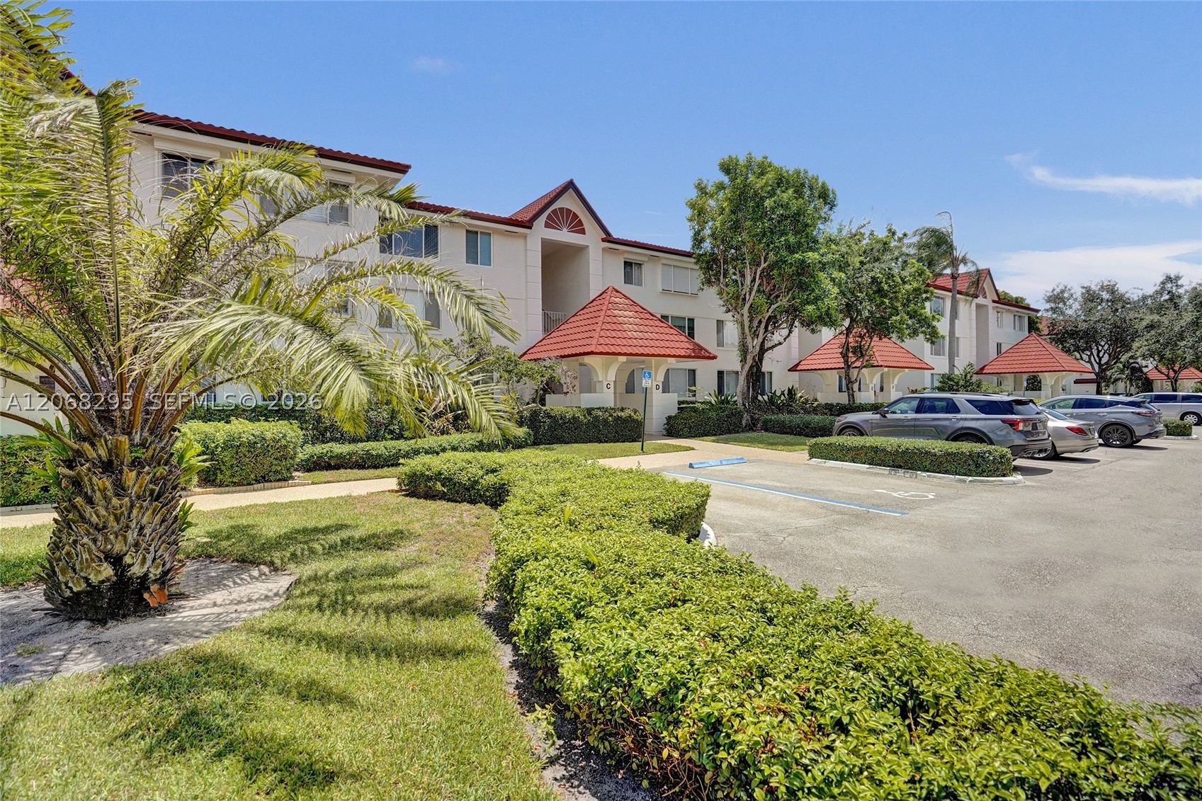 102 Half Moon Cir #C3, Hypoluxo FL 33462