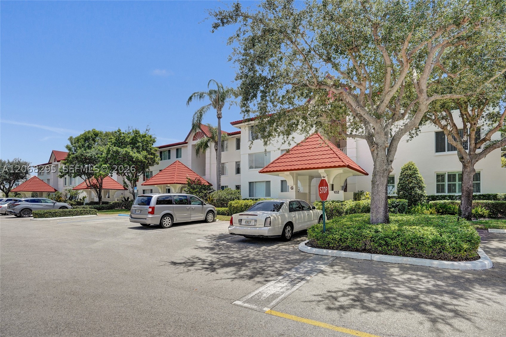 102 Half Moon Cir #C3, Hypoluxo FL 33462