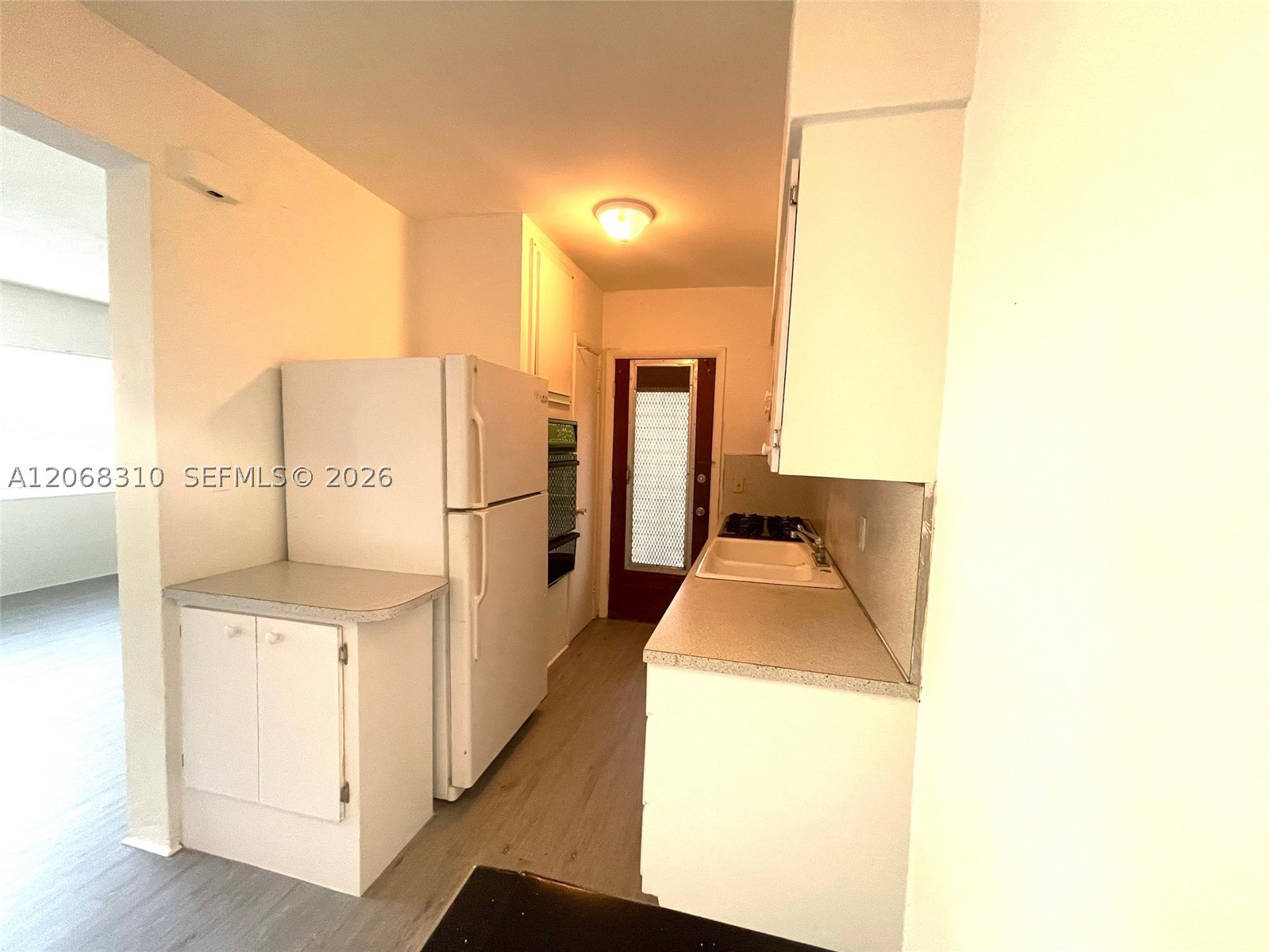 1250 S Alhambra Cir #7, Coral Gables FL 33146