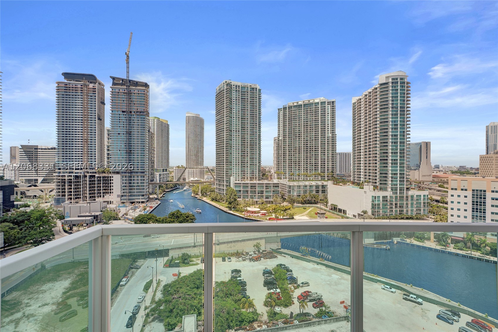 41 SE 5th St #1016, Miami FL 33131