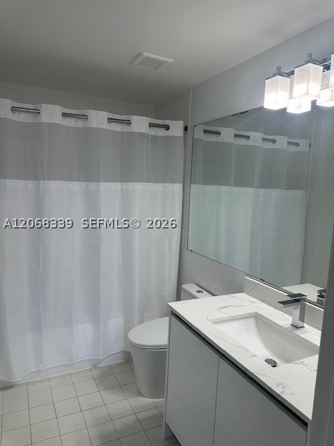 5091 NW 7th St #1008, Miami FL 33126