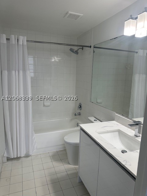 5091 NW 7th St #1008, Miami FL 33126