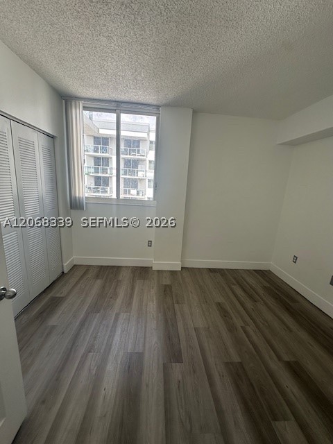 5091 NW 7th St #1008, Miami FL 33126