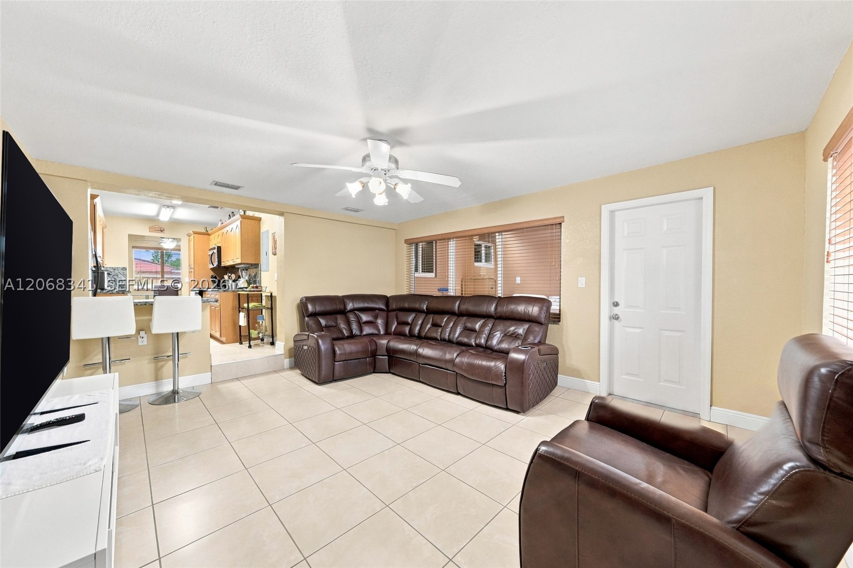 3180 W 3rd Ave, Hialeah FL 33012
