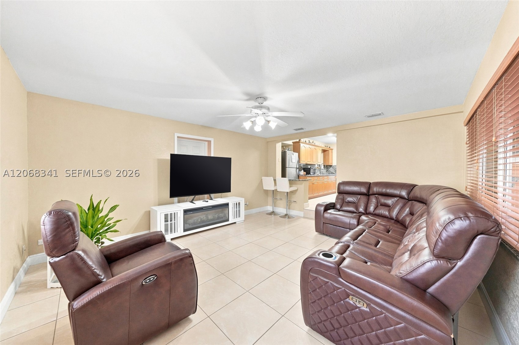 3180 W 3rd Ave, Hialeah FL 33012