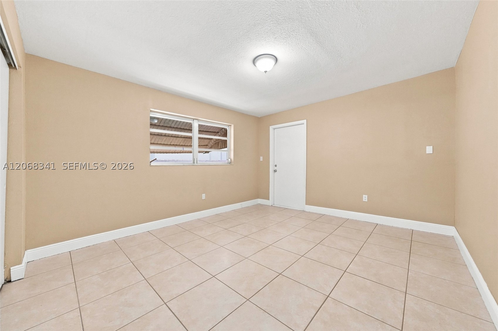 3180 W 3rd Ave, Hialeah FL 33012